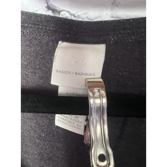 H&M Dark Grey Long Sleeve Basic Tee Size XXL - Picture 2 of 4